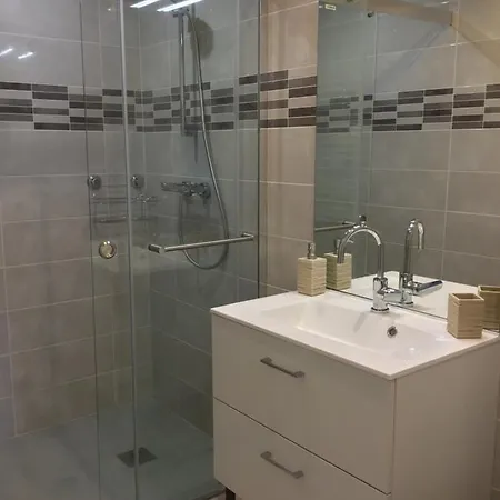 La Rochelle-re * Λα Ροσέλ